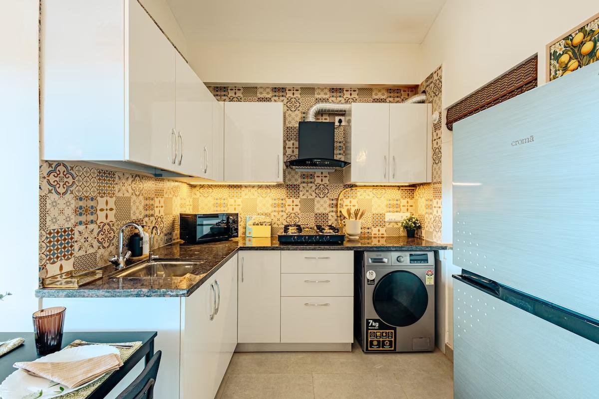 Alaya Stays Veera Marina 2-BHK Apartment x Solis Nature