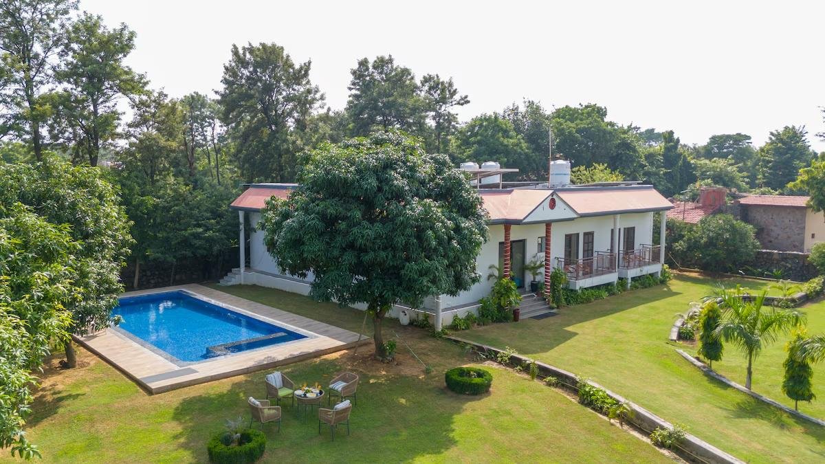 Alaya Stays Ashirwad Farms 5 bhk x Solis Nature