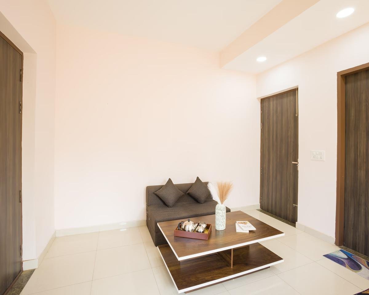 Alaya Stays Ashirwad Farms 5 bhk x Solis Nature