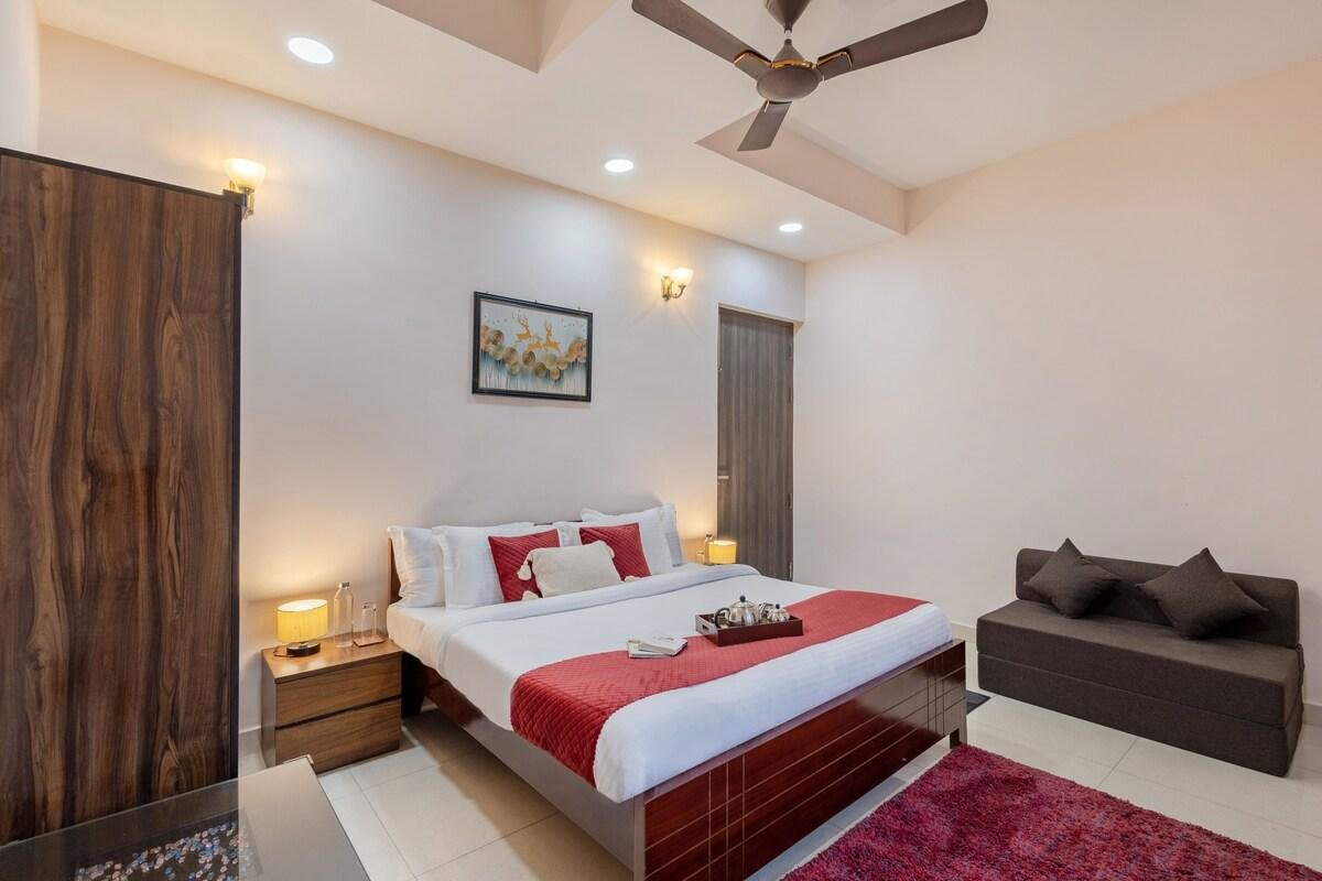 Alaya Stays Ashirwad Farms 5 bhk x Solis Nature
