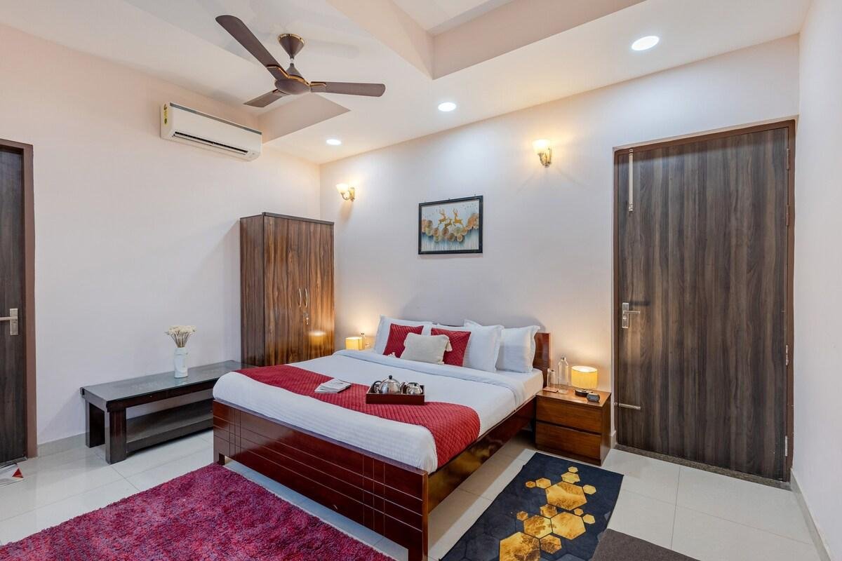 Alaya Stays Ashirwad Farms 5 bhk x Solis Nature