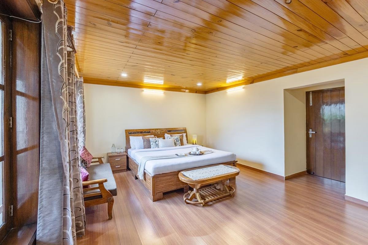 Alaya Stays Harmony 2 bhk x Solis Nature