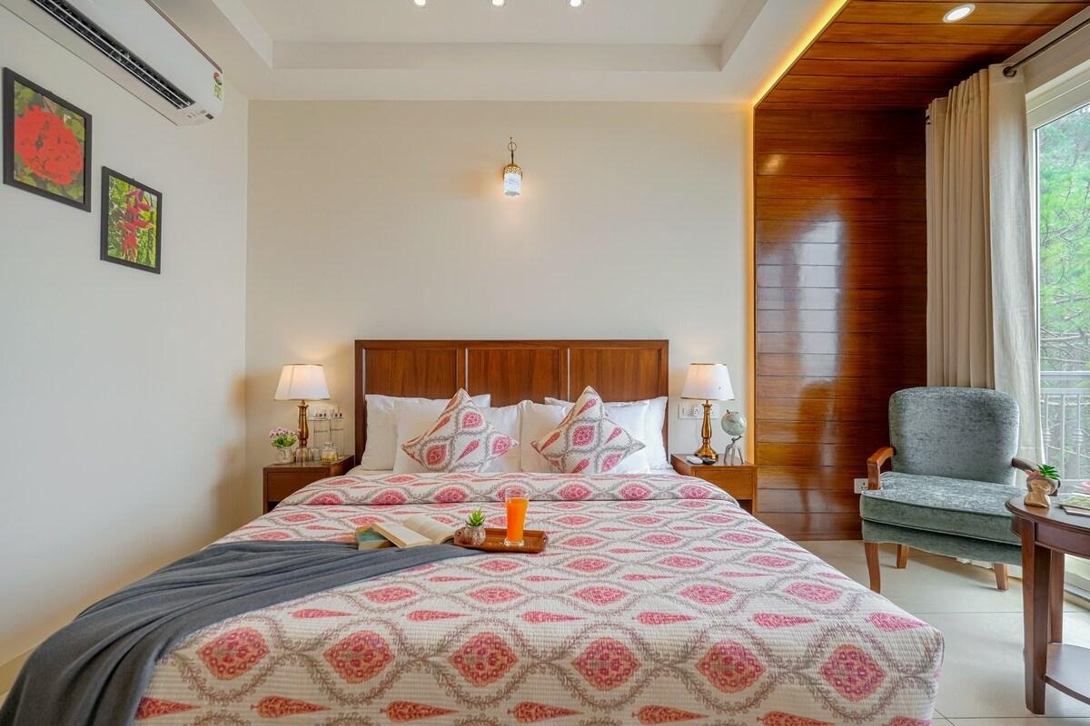 2-BHK W/Attic, Outdoor Seating & Views x Solis Nature