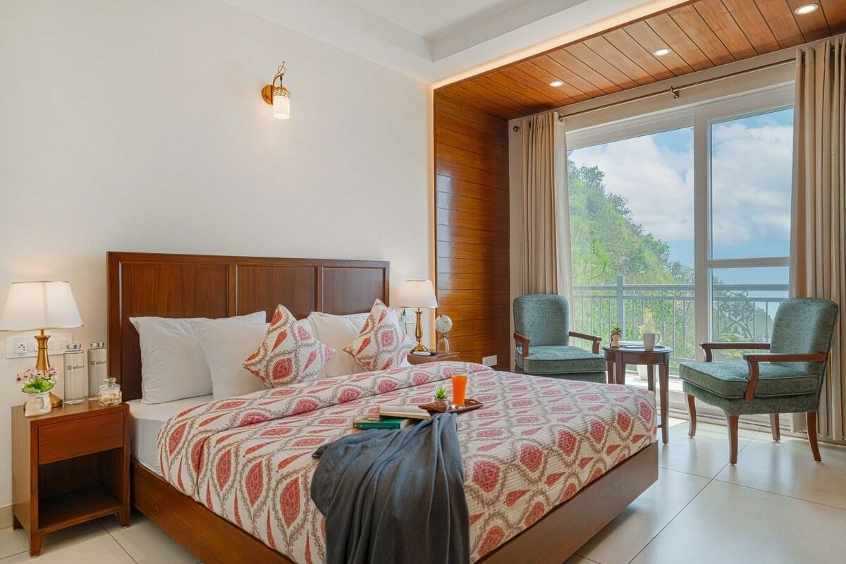 2-BHK W/Attic, Outdoor Seating & Views x Solis Nature