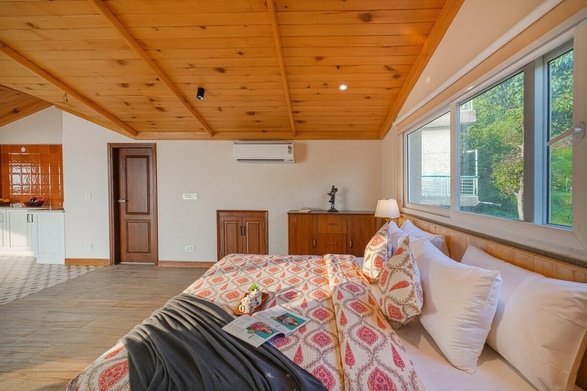 2-BHK W/Attic, Outdoor Seating & Views x Solis Nature