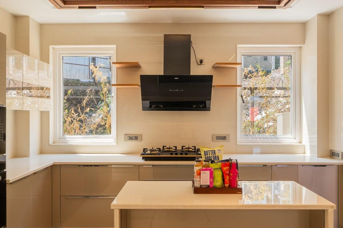 Luxe Villa W/ Heated Pool, Jacuzzi & Steam Room x Solis Nature