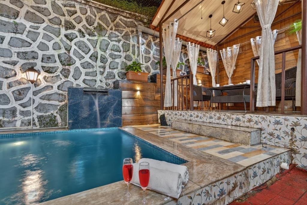 Villa Valencia Lonavala, Maharashtra x Solis Nature