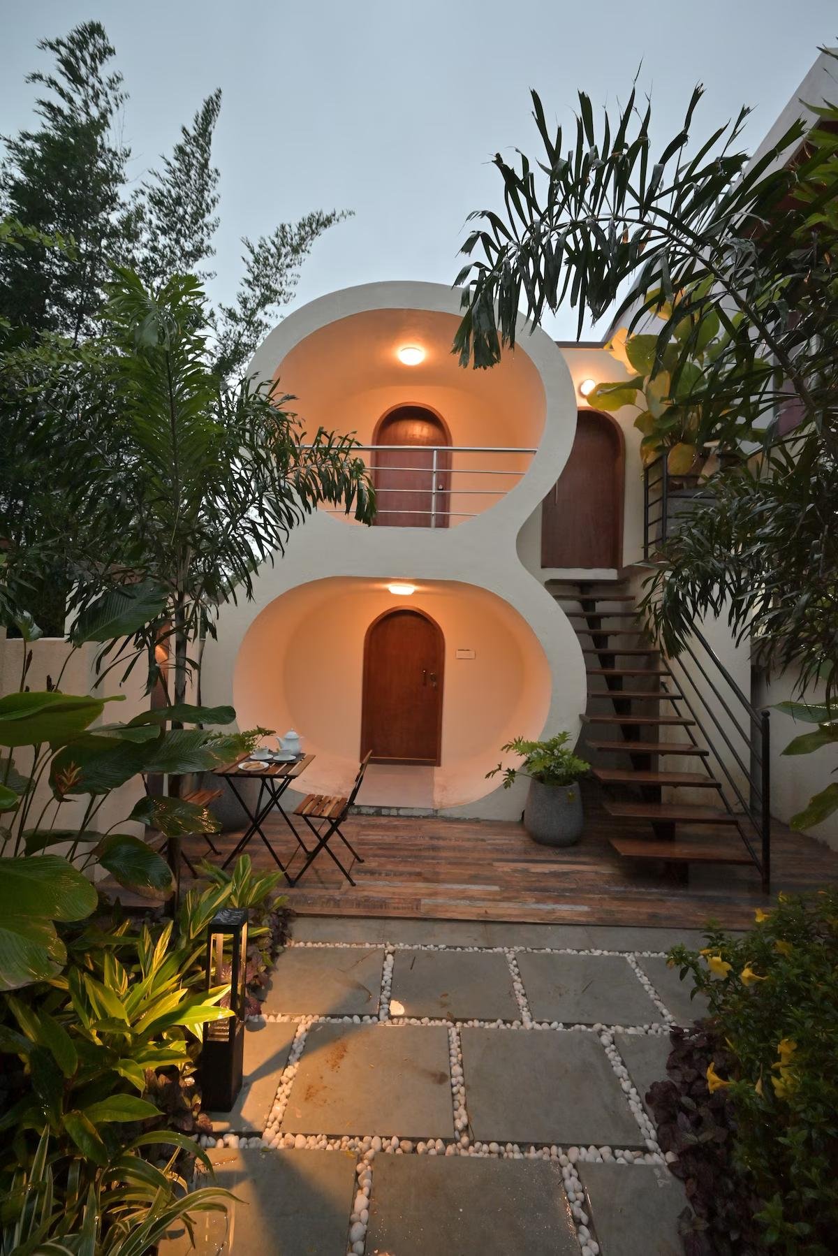 Cozy Cove Lonavala, Maharashtra x Solis Nature