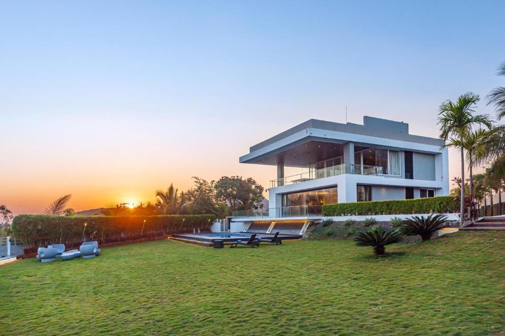Skycourt Villa Igatpuri, Maharashtra x Solis Nature