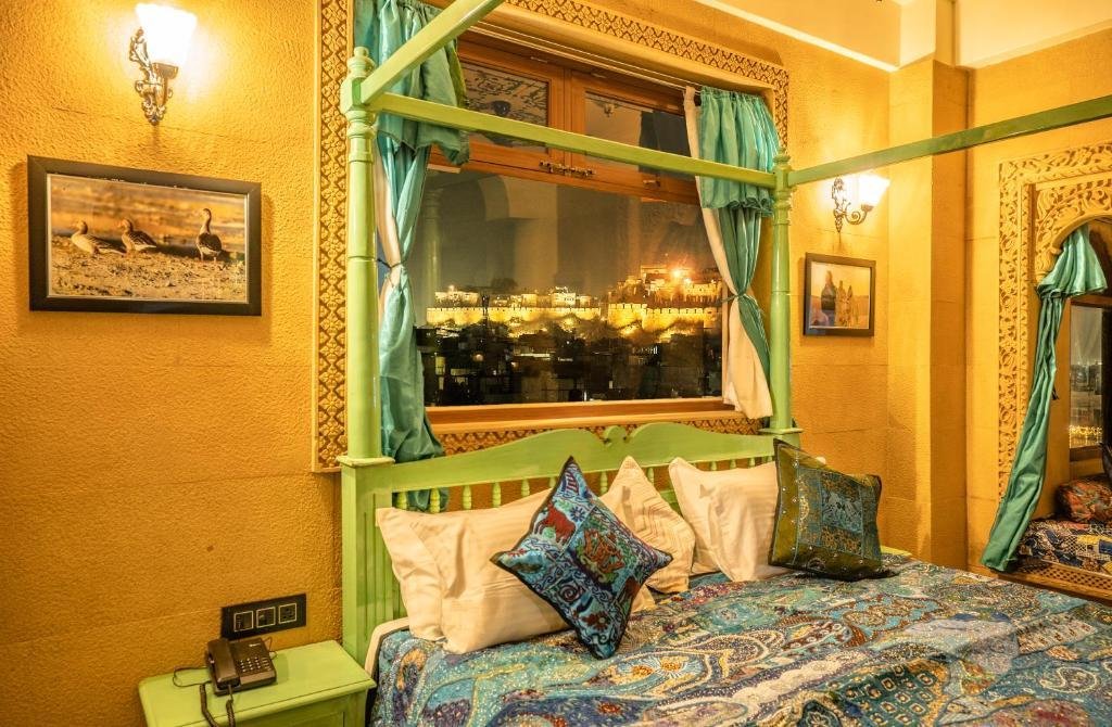 Tripli Hotels Prithvi Haveli x Solis Nature