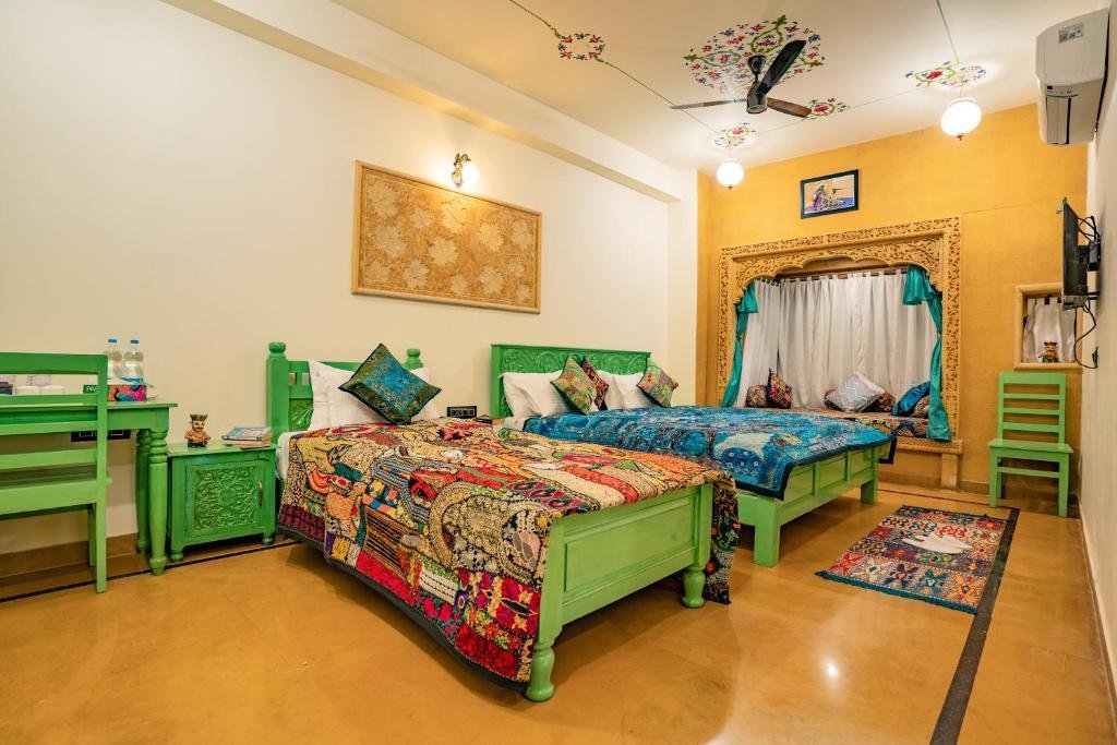 Tripli Hotels Prithvi Haveli x Solis Nature
