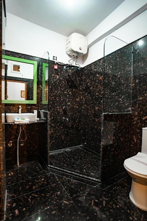 Tripli Hotels Prithvi Haveli x Solis Nature