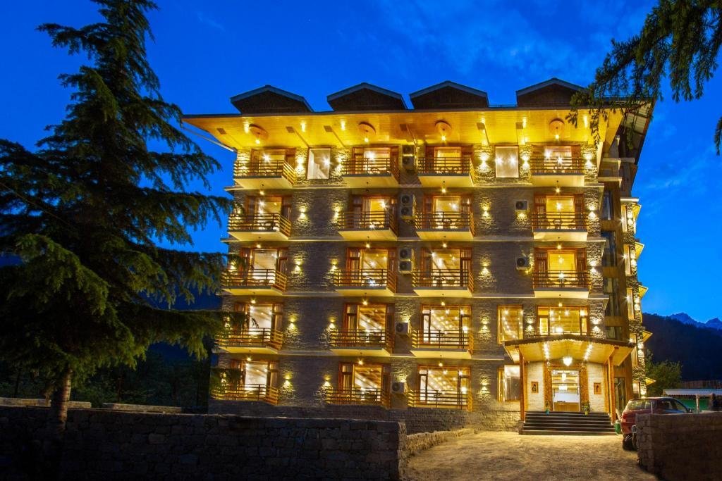 Tripli Hotels Namaste Manali x Solis Nature