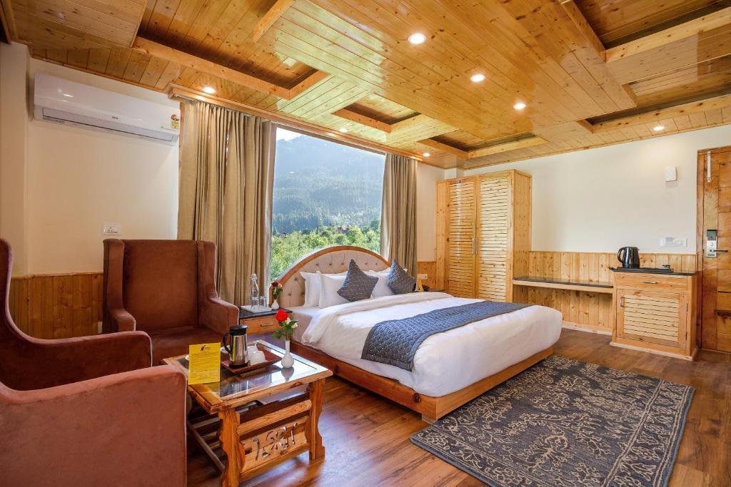 Tripli Hotels Namaste Manali x Solis Nature