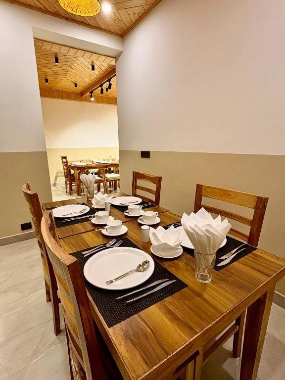 Tripli Hotels Meraki Khang Manali x Solis Nature