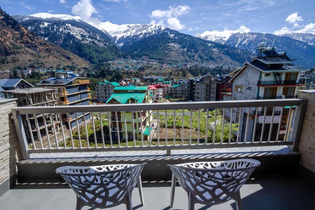Tripli Hotels Meraki Khang Manali x Solis Nature