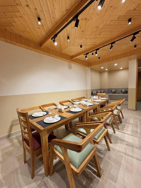Tripli Hotels Meraki Khang Manali x Solis Nature