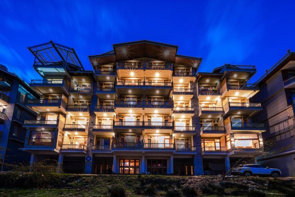 Tripli Hotels Meraki Khang Manali x Solis Nature