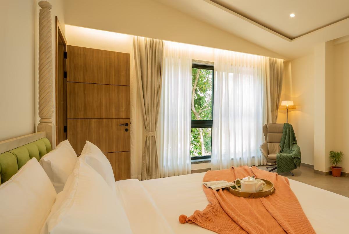 ELIVAAS Cloud 7 Tropical (Villa No 6) x Solis Nature