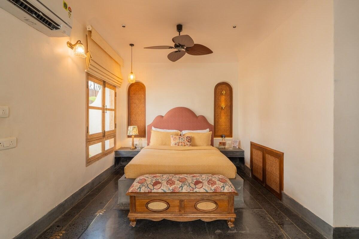 3-BHK Escape W/Pool, Steam Room x Solis Nature