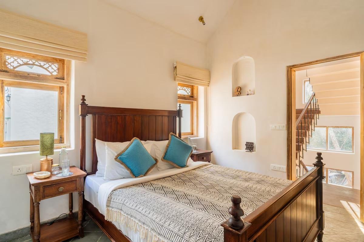 3-BHK Escape W/Pool, Steam Room x Solis Nature