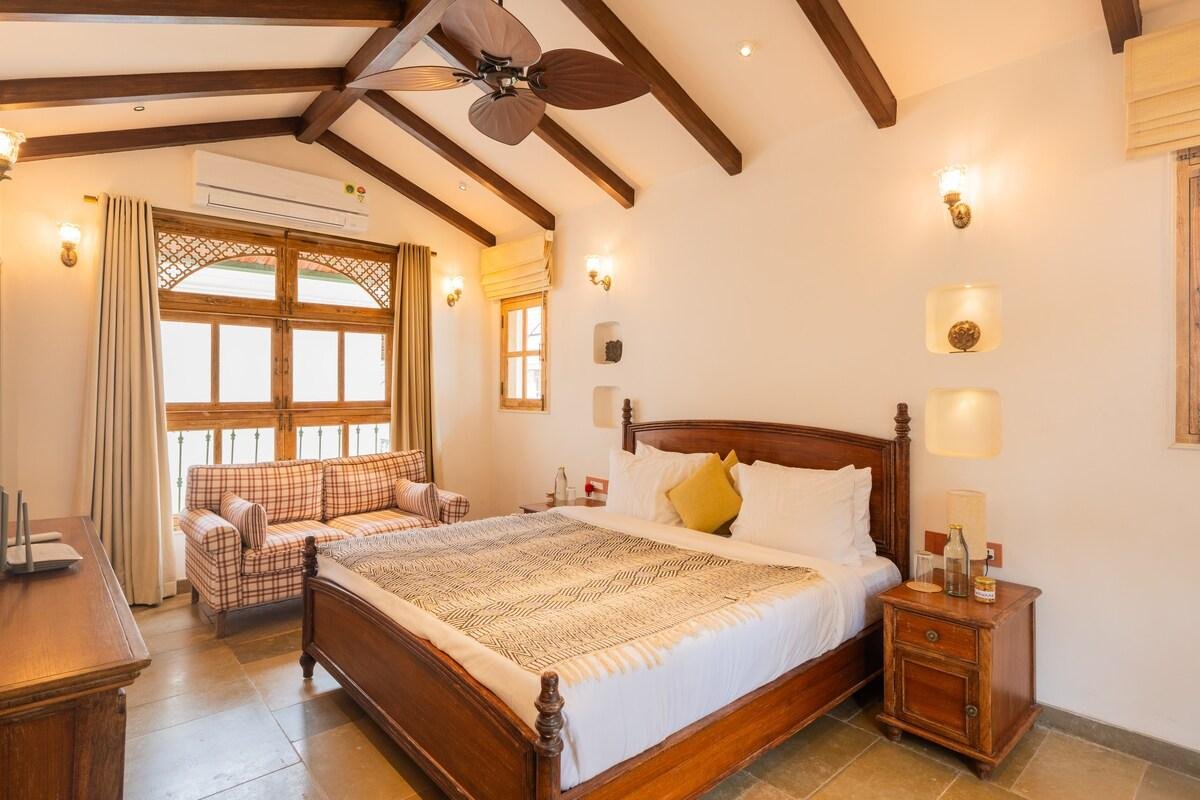 3-BHK Escape W/Pool, Steam Room x Solis Nature