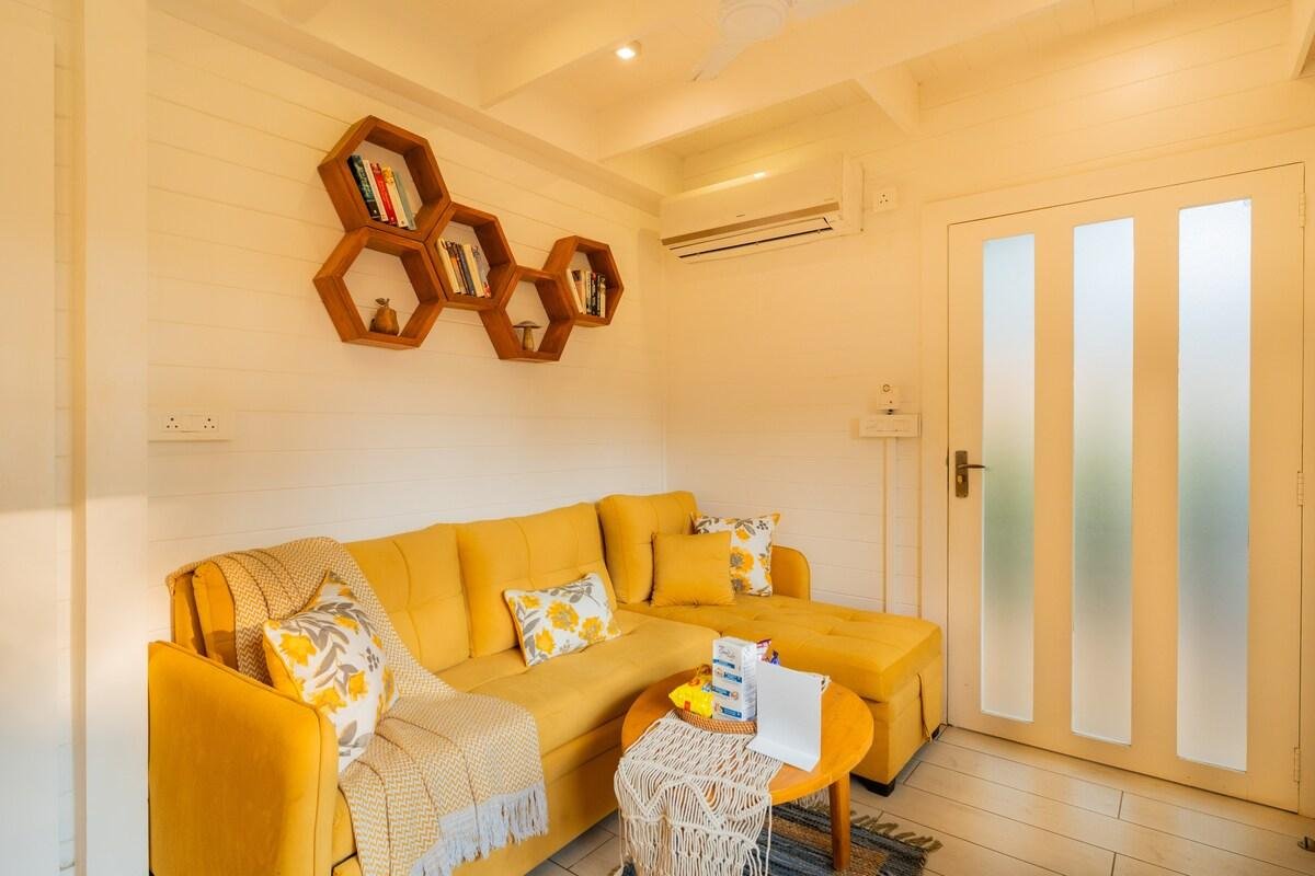 ELIVAAS House of Neptune 1bhk x Solis Nature