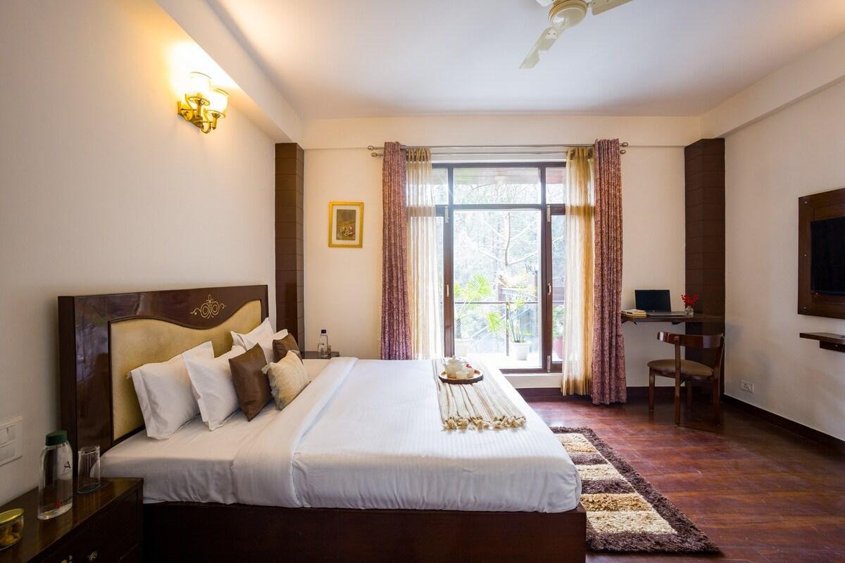 Alaya Stays Kasauli Woods Cottage x Solis Nature