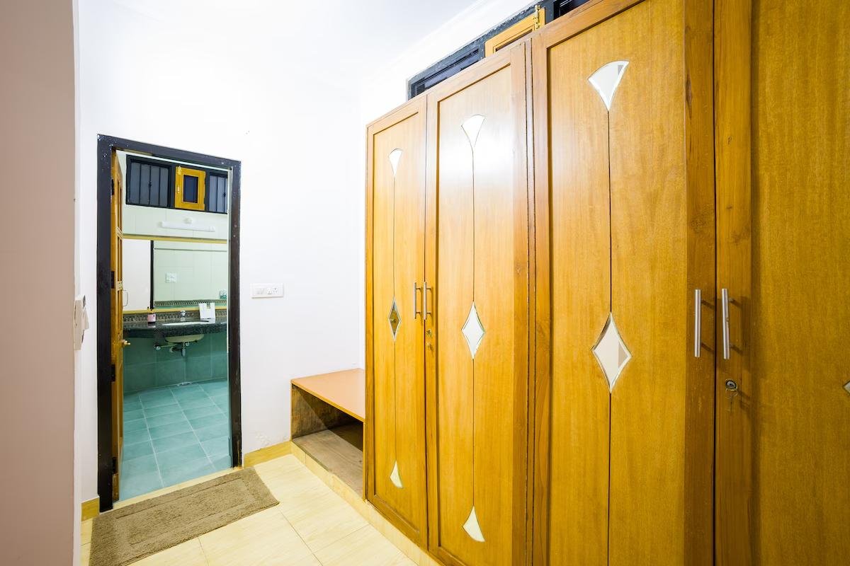 Alaya Stays Mehar Villa     3 bhk kasauli x Solis Nature