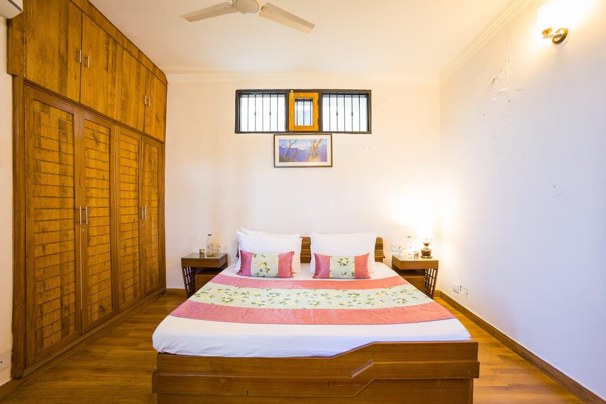 Alaya Stays Mehar Villa     3 bhk kasauli x Solis Nature