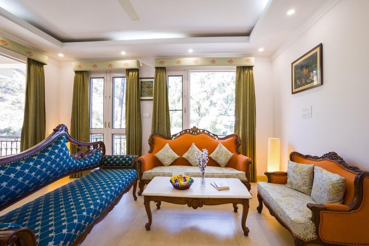 Alaya Stays Captain Nest   3 bhk x Solis Nature