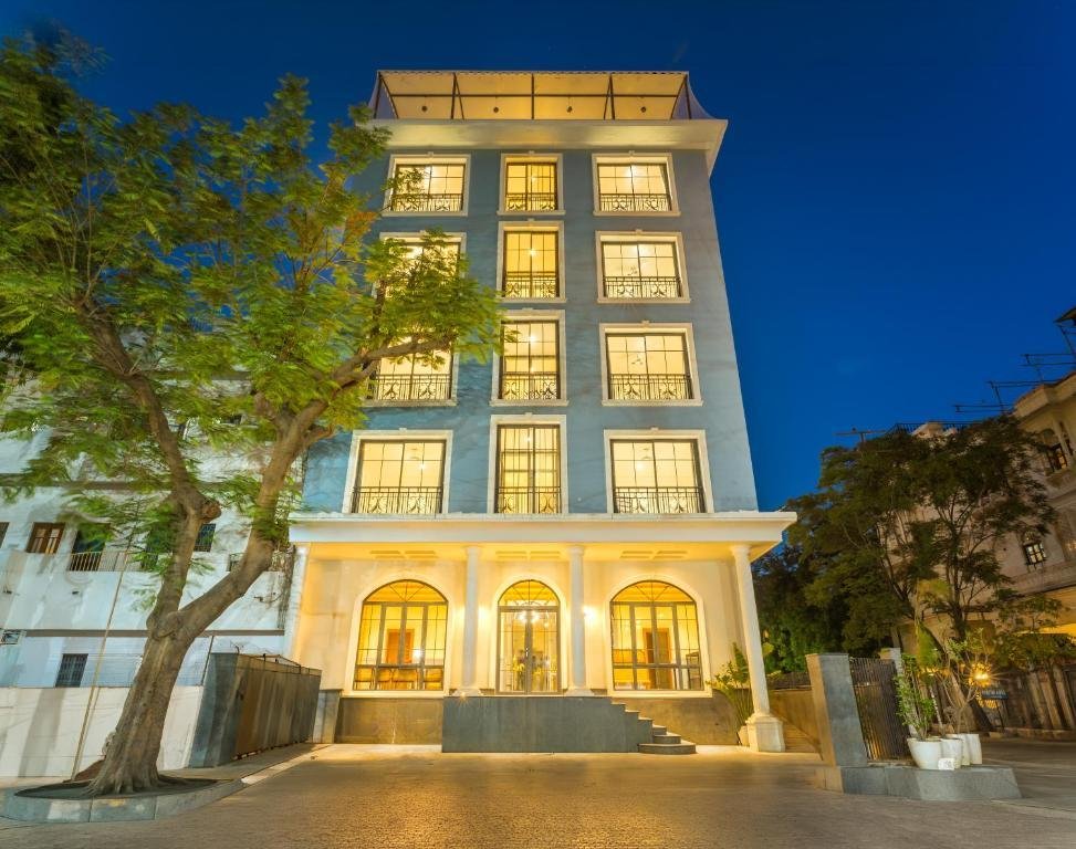 Tripli Hotels Blue Moon x Solis Nature