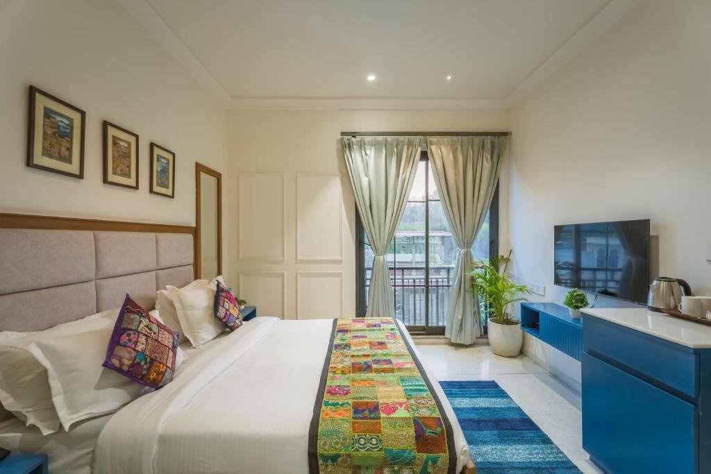 Tripli Hotels Blue Moon x Solis Nature