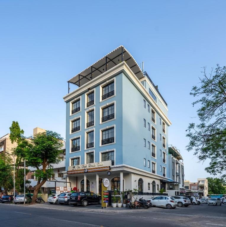 Tripli Hotels Blue Moon x Solis Nature