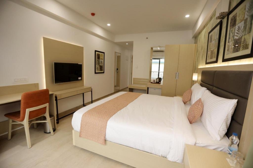 Shourya Residency Gulab Bagh x Solis Nature