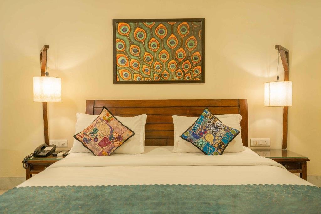 Tripli Hotels Shambhu Villas x Solis Nature
