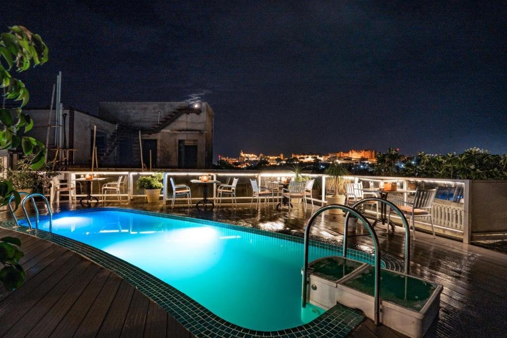 Tripli Hotels Shambhu Villas x Solis Nature
