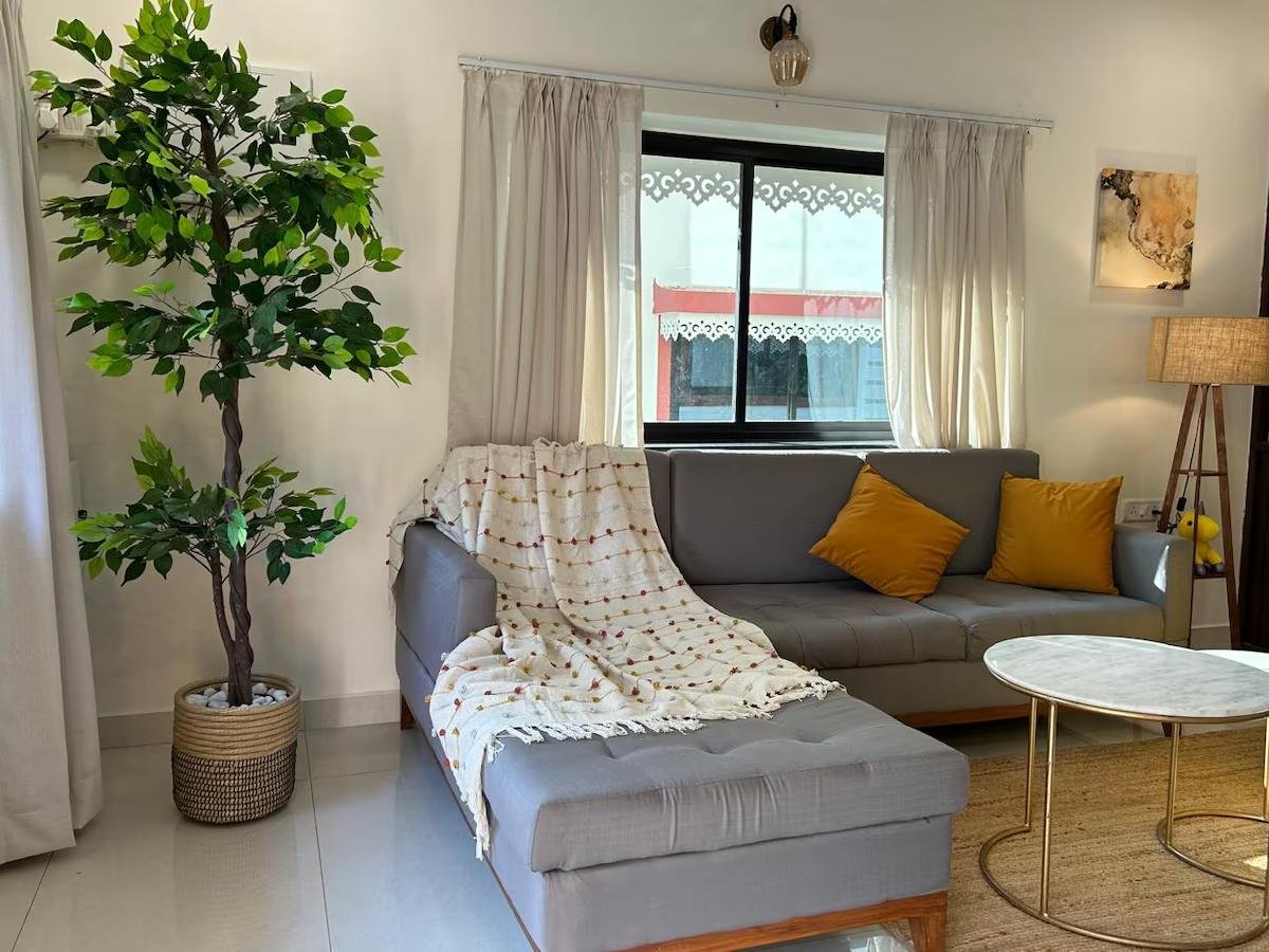 Lux Home - 4BHK Villa in Anjuna with Common Pool x Solis Nature