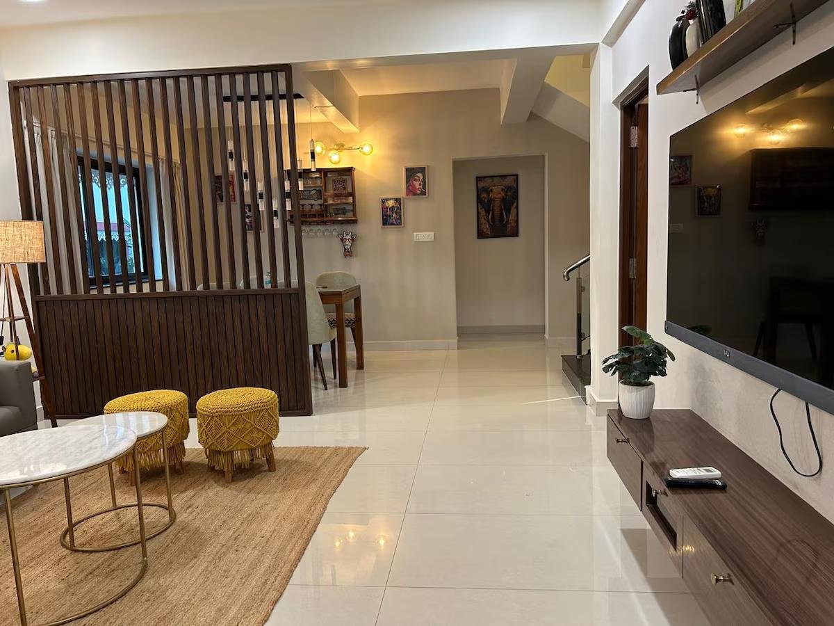 Lux Home - 4BHK Villa in Anjuna with Common Pool x Solis Nature