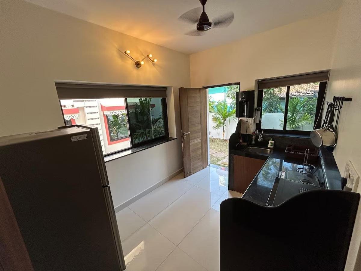 Lux Home - 4BHK Villa in Anjuna with Common Pool x Solis Nature