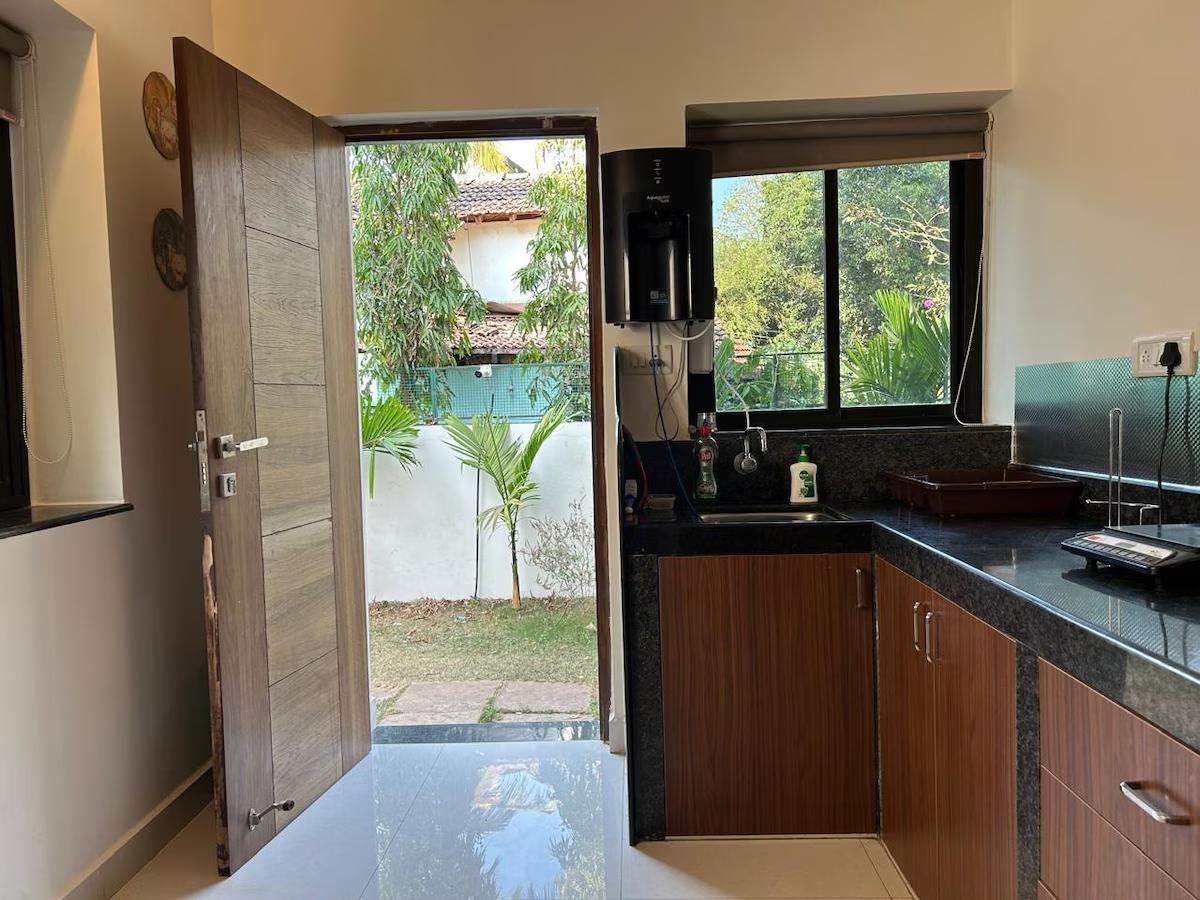 Lux Home - 4BHK Villa in Anjuna with Common Pool x Solis Nature