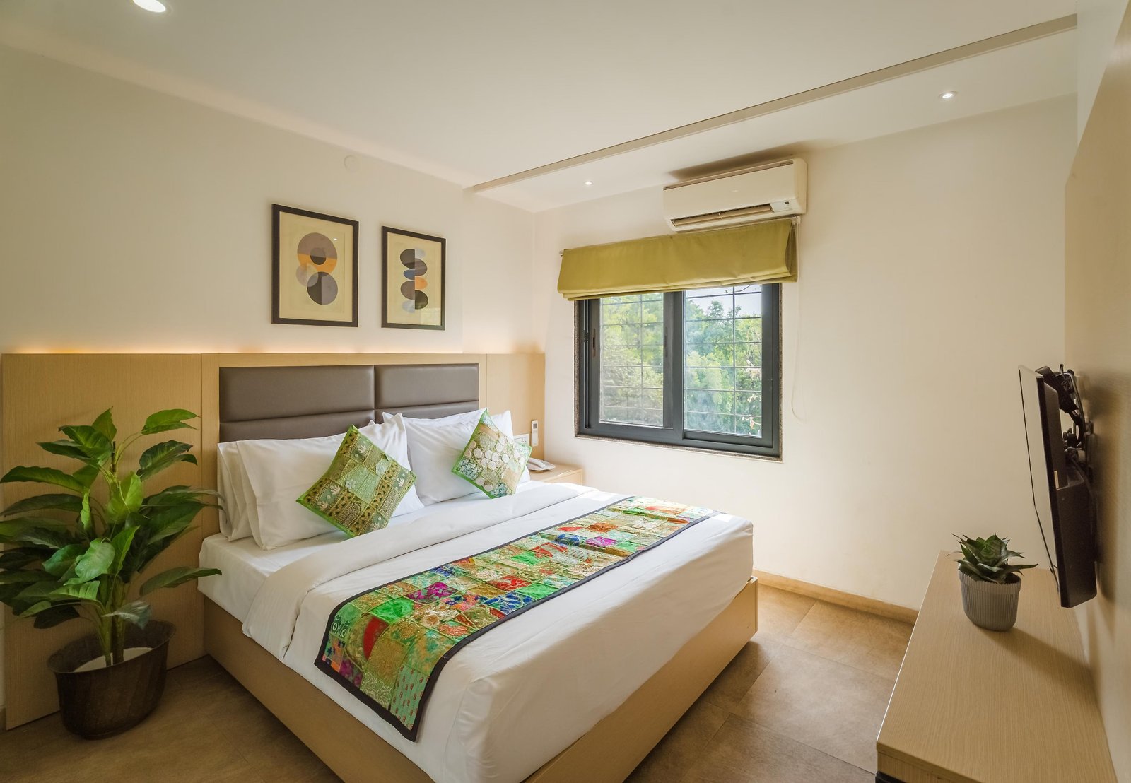 Tripli Hotels Shaurya Residency x Solis Nature