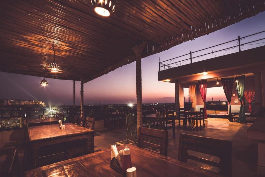Tripli Hotels Prithvi Palace x Solis Nature