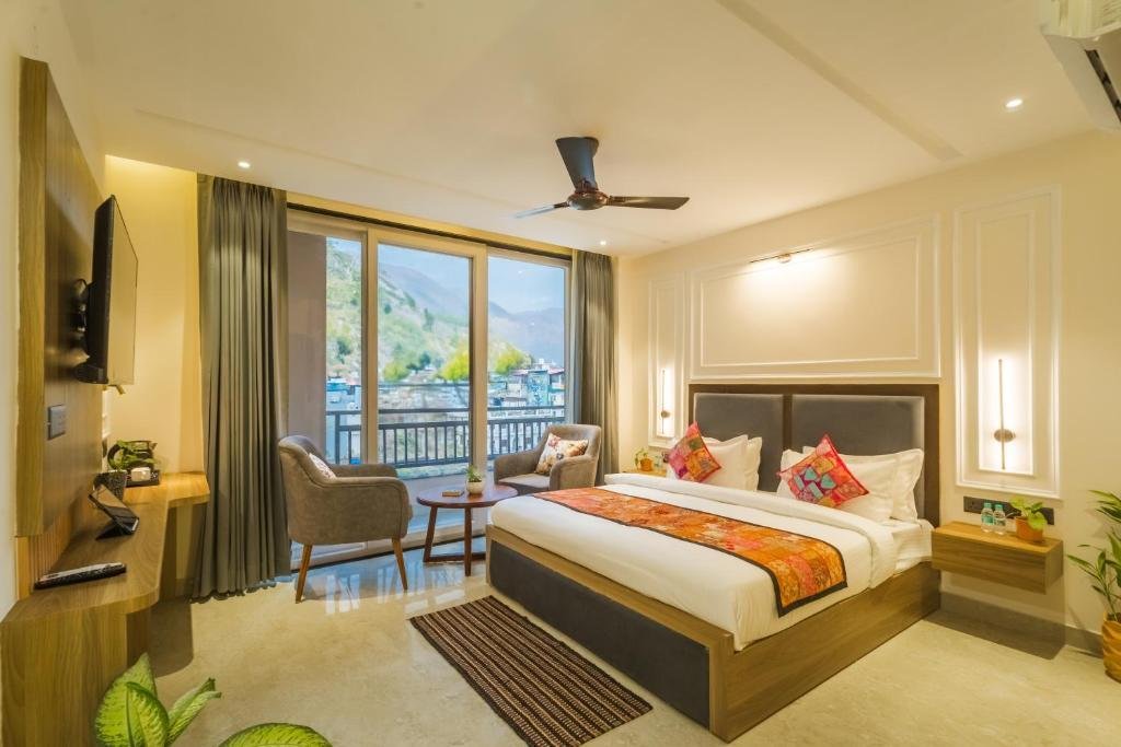 Tripli Hotels Solune x Solis Nature