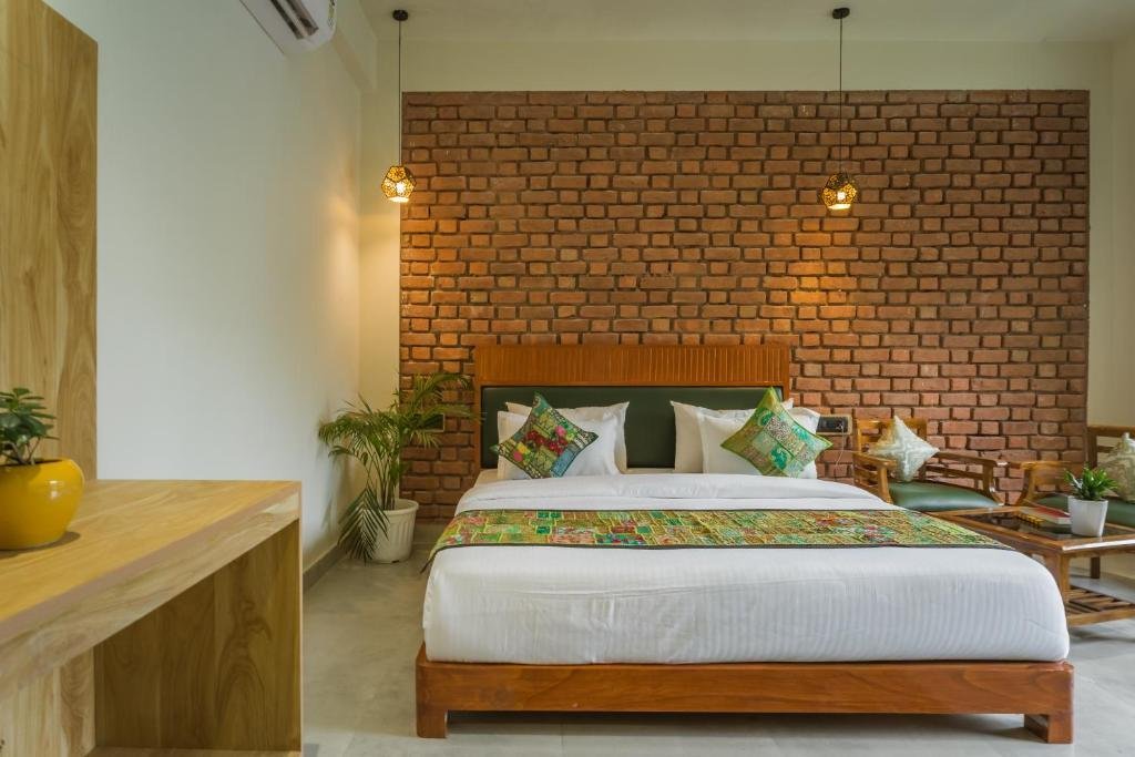 Tripli Hotels Sukritham x Solis Nature