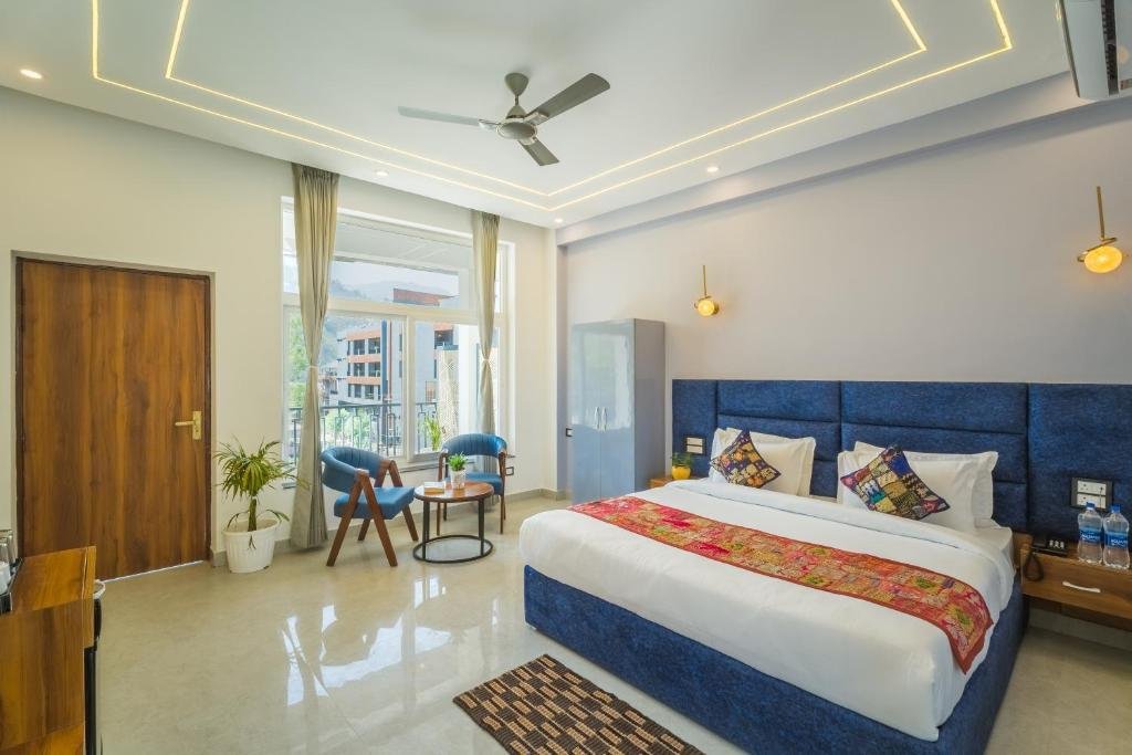 Tripli Hotels Lavanya Hills x Solis Nature