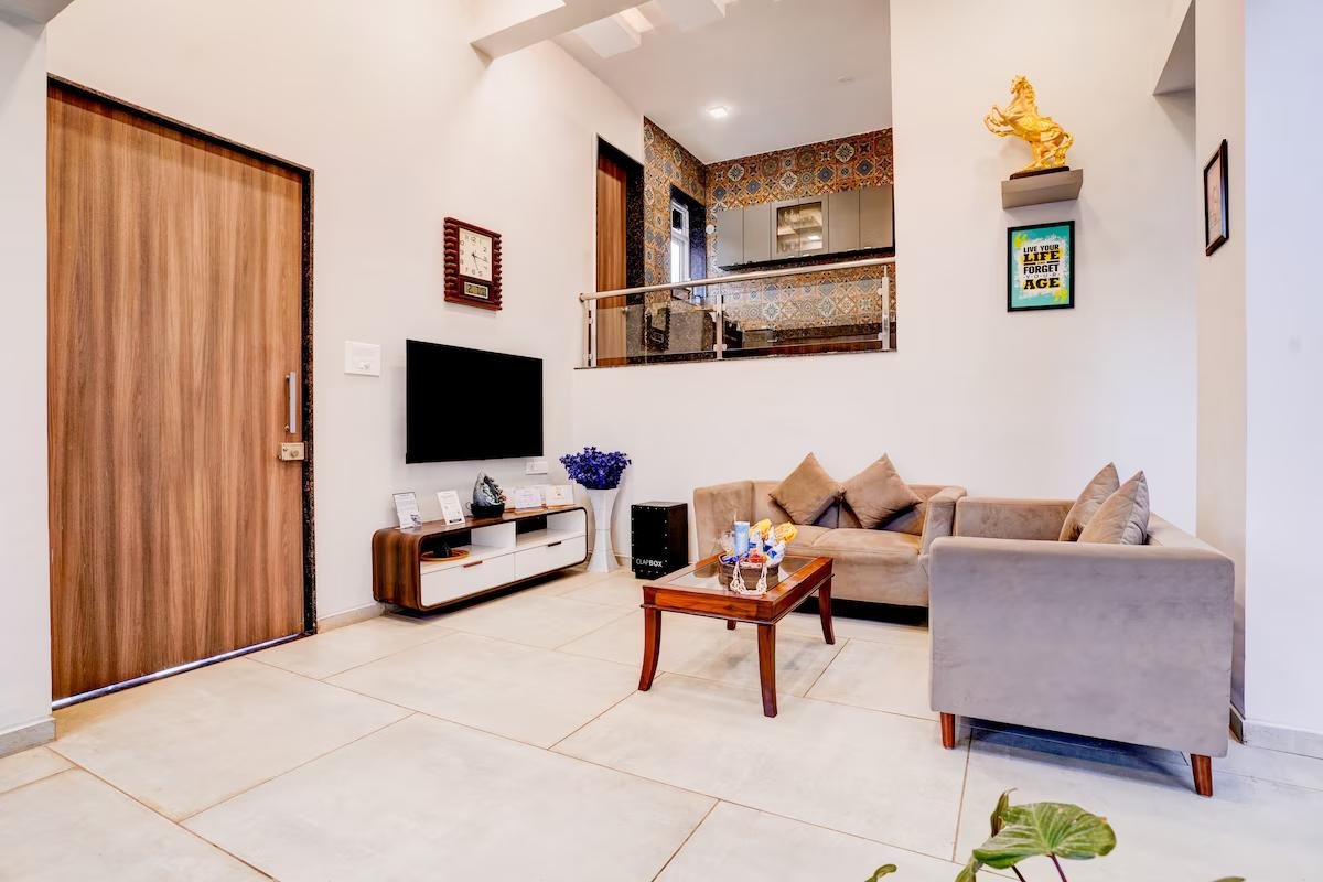 ELIVAAS Irene Jade 3 bhk x Solis Nature