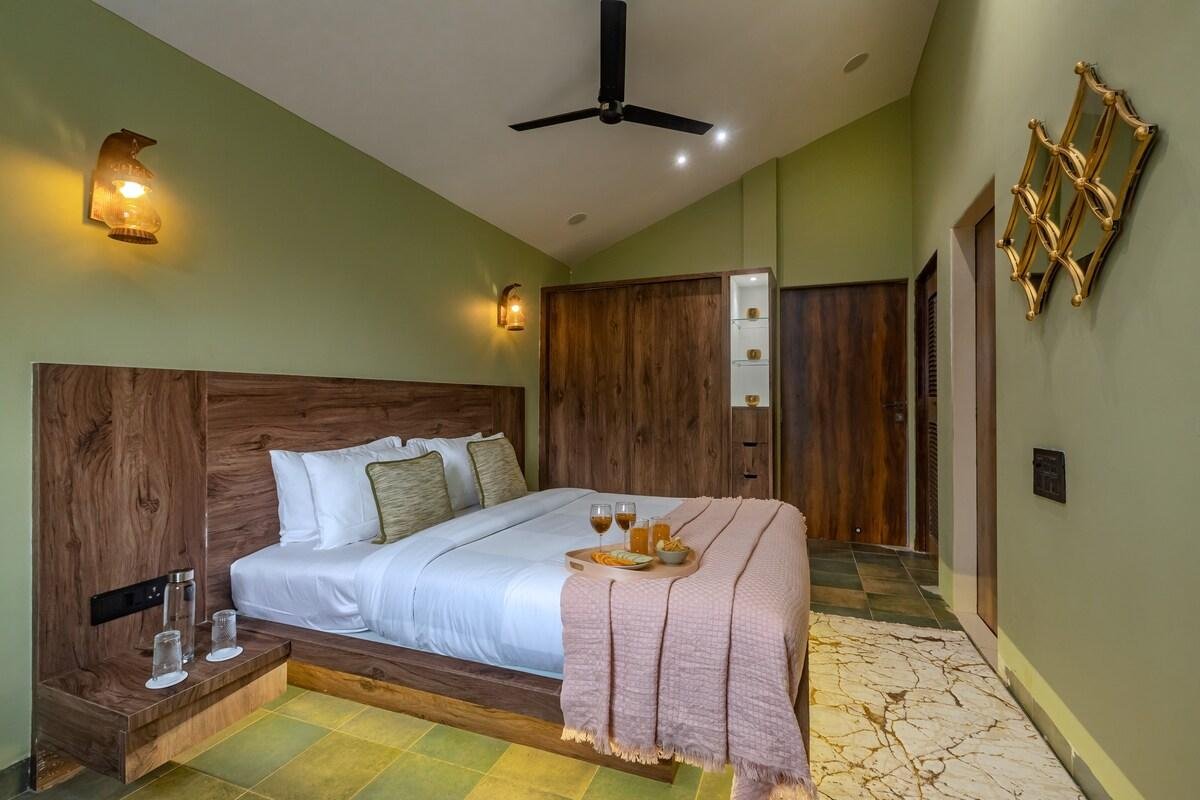 ELIVAAS Moonlit Retreat 3 bhk x Solis Nature