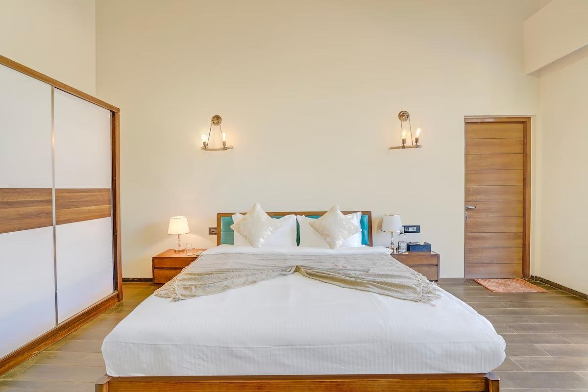 ELIVAAS Villa 39 6 bhk x Solis Nature
