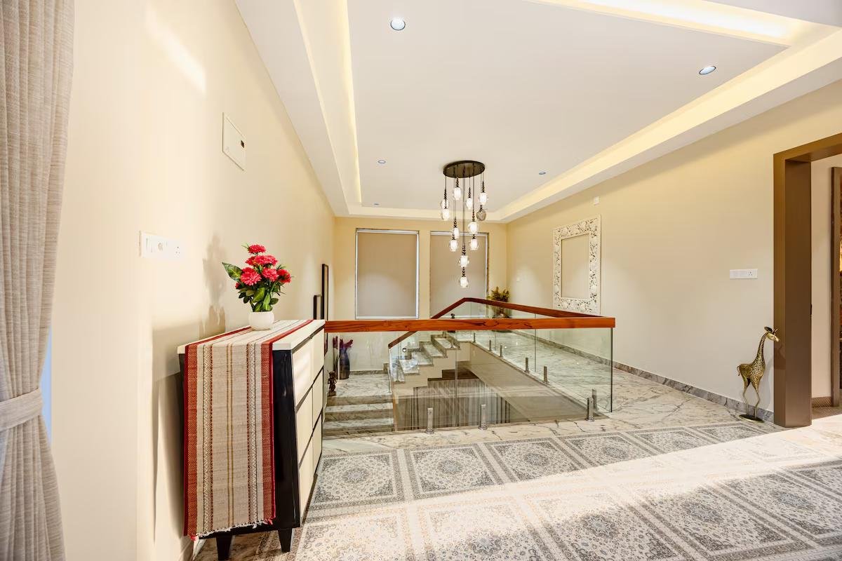 ELIVAAS Heaven in Hills Mountara 3bhk x Solis Nature